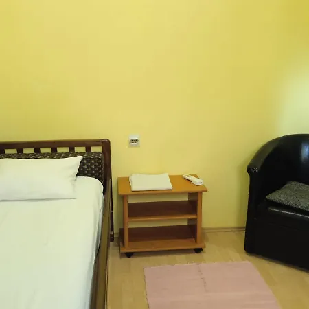Apartamento Airport Niki And Belgrado